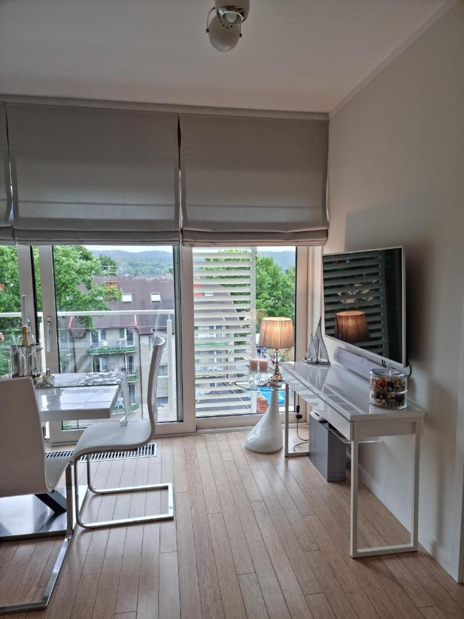 Apartament Prestige & Sea Playa Baltis 63 ミエンジズドロイェ エクステリア 写真